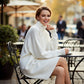 Damen-Strickjacke mit hohem Kragen und Knöpfen