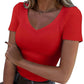 Schmal geschnittenes Basic-T-Shirt mit V-Ausschnitt für Damen