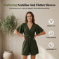 Eleganter Overall mit Ausschnitt an der Taille