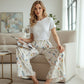 Damenhose mit weitem Bein und Blumenmuster