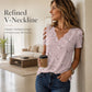 💕 V-Ausschnitt-Shirt mit Herzen – Leichte Baumwollqualität, zarte Muschelkante & femininer Schnitt – Ideal für Alltag, Freizeit & kleine Ausflüge