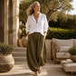 👚 Saisonaler Stil – Lässiges Hemd & drapierte Hose – edler Casual-Look für den Alltag