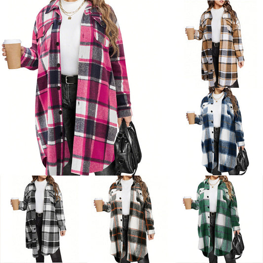 Stilvolle lange karierte Damen-Hemdjacke mit Umlegekragen