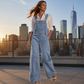 Schmeichelnder Denim-Jumpsuit
